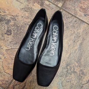 Size 8 - Calvin Klein flats, square toe